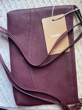 NWT BEFEN LEATHER CLUTCH